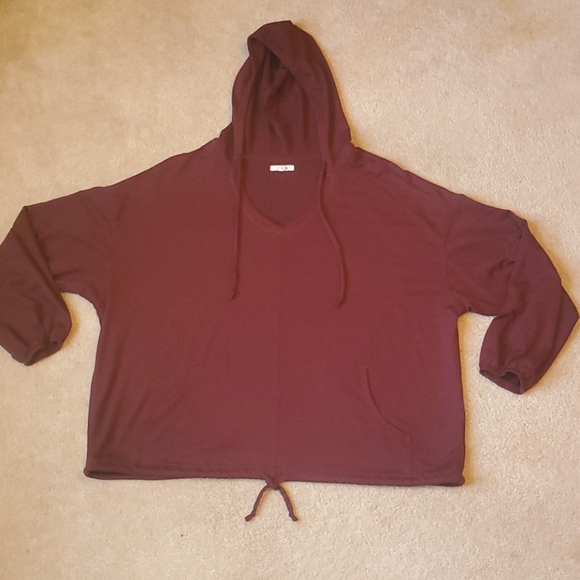 Maurices burgundy sweatshirt hoodie size XL - Picture 4 of 8